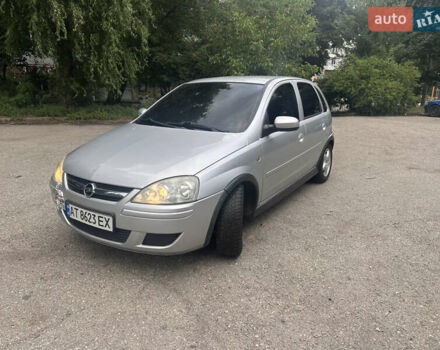 Серый Опель Корса, объемом двигателя 1 л и пробегом 237 тыс. км за 2900 $, фото 2 на Automoto.ua
