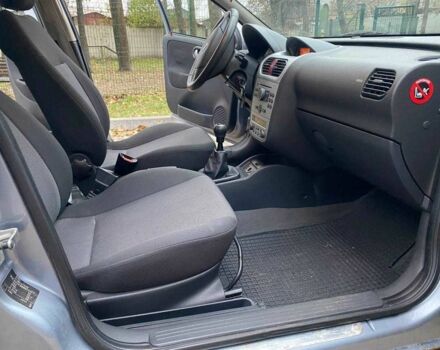 Серый Опель Корса, объемом двигателя 1.2 л и пробегом 128 тыс. км за 3000 $, фото 10 на Automoto.ua