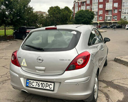 Сірий Опель Корса, об'ємом двигуна 1.23 л та пробігом 164 тис. км за 4200 $, фото 3 на Automoto.ua