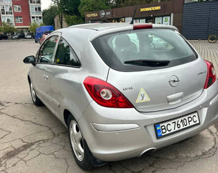 Сірий Опель Корса, об'ємом двигуна 1.23 л та пробігом 164 тис. км за 4200 $, фото 2 на Automoto.ua