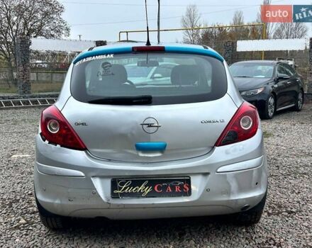 Серый Опель Корса, объемом двигателя 1.23 л и пробегом 375 тыс. км за 3200 $, фото 5 на Automoto.ua