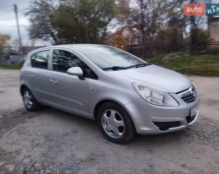 Опель Корса 2007 в Калуше на Automoto.ua Серый Опель Корса, объемом двигателя 1.3 л и пробегом 179 тыс. км за 3850 $, фото 10 на Automoto.ua