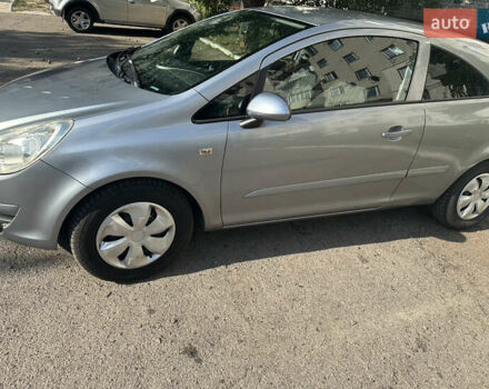 Серый Опель Корса, объемом двигателя 1.2 л и пробегом 217 тыс. км за 4200 $, фото 3 на Automoto.ua