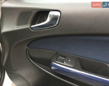 Серый Опель Корса, объемом двигателя 1.2 л и пробегом 166 тыс. км за 4750 $, фото 19 на Automoto.ua