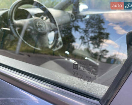 Серый Опель Корса, объемом двигателя 1.2 л и пробегом 195 тыс. км за 4900 $, фото 19 на Automoto.ua