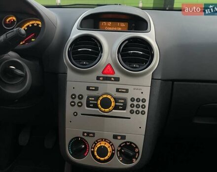 Серый Опель Корса, объемом двигателя 1.23 л и пробегом 39 тыс. км за 6500 $, фото 25 на Automoto.ua