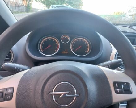 Серый Опель Корса, объемом двигателя 0 л и пробегом 224 тыс. км за 2200 $, фото 8 на Automoto.ua