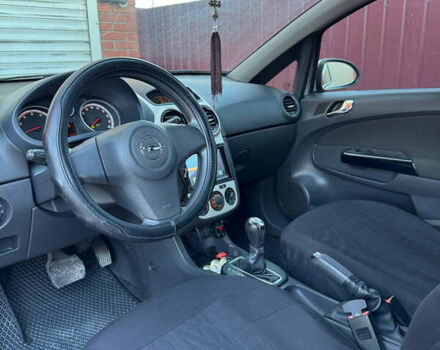 Сірий Опель Корса, об'ємом двигуна 1.36 л та пробігом 208 тис. км за 5200 $, фото 8 на Automoto.ua