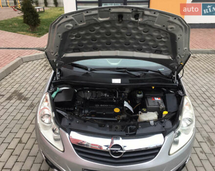 Серый Опель Корса, объемом двигателя 1.2 л и пробегом 166 тыс. км за 4750 $, фото 30 на Automoto.ua
