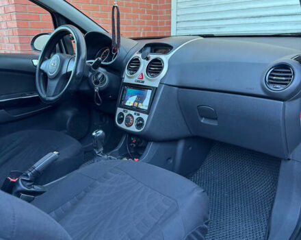 Сірий Опель Корса, об'ємом двигуна 1.36 л та пробігом 208 тис. км за 5200 $, фото 7 на Automoto.ua