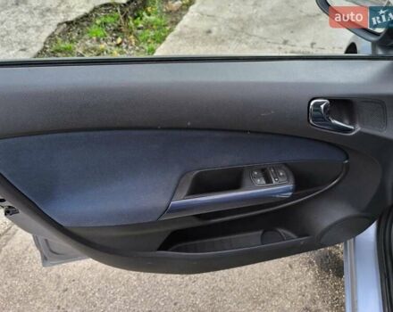 Серый Опель Корса, объемом двигателя 1.4 л и пробегом 211 тыс. км за 6750 $, фото 15 на Automoto.ua