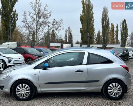 Серый Опель Корса, объемом двигателя 1.23 л и пробегом 375 тыс. км за 3200 $, фото 7 на Automoto.ua