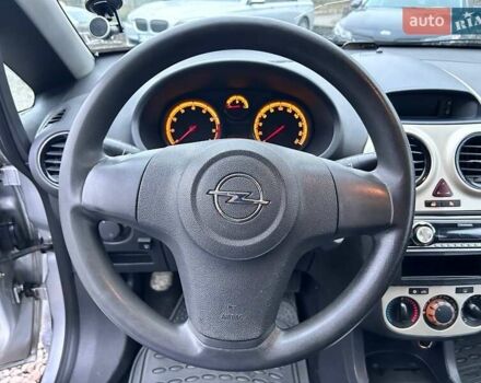 Серый Опель Корса, объемом двигателя 1.23 л и пробегом 375 тыс. км за 3200 $, фото 14 на Automoto.ua