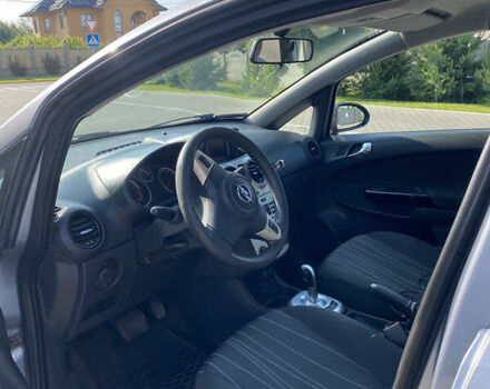 Сірий Опель Корса, об'ємом двигуна 1.2 л та пробігом 180 тис. км за 5500 $, фото 10 на Automoto.ua