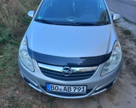 Серый Опель Корса, объемом двигателя 0 л и пробегом 224 тыс. км за 2200 $, фото 2 на Automoto.ua