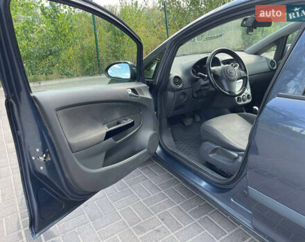 Серый Опель Корса, объемом двигателя 1.2 л и пробегом 195 тыс. км за 4900 $, фото 21 на Automoto.ua