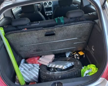 Серый Опель Корса, объемом двигателя 0 л и пробегом 224 тыс. км за 2200 $, фото 6 на Automoto.ua