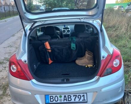 Серый Опель Корса, объемом двигателя 0 л и пробегом 224 тыс. км за 2200 $, фото 5 на Automoto.ua