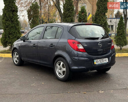 Сірий Опель Корса, об'ємом двигуна 1.23 л та пробігом 255 тис. км за 3900 $, фото 5 на Automoto.ua