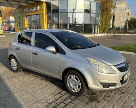 Опель Корса 2008 в Харькове на Automoto.ua Серый Опель Корса, объемом двигателя 1.23 л и пробегом 170 тыс. км за 3000 $, фото 10 на Automoto.ua