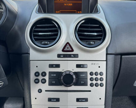 Серый Опель Корса, объемом двигателя 1.4 л и пробегом 199 тыс. км за 7499 $, фото 35 на Automoto.ua