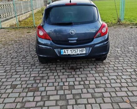 Серый Опель Корса, объемом двигателя 1.23 л и пробегом 188 тыс. км за 3850 $, фото 5 на Automoto.ua