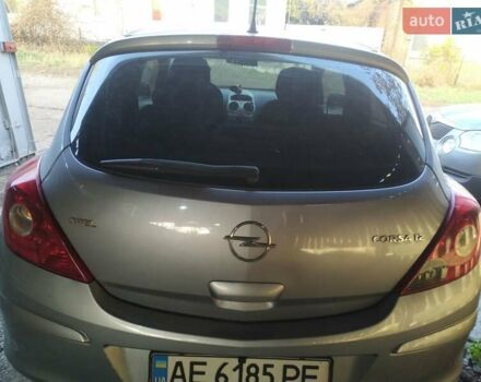 Серый Опель Корса, объемом двигателя 1.2 л и пробегом 130 тыс. км за 5000 $, фото 5 на Automoto.ua