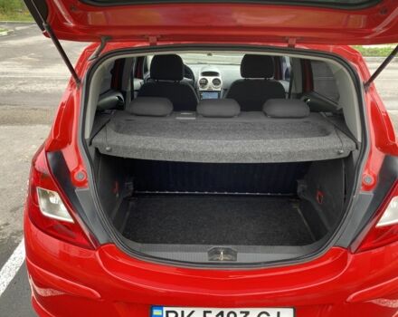 Серый Опель Корса, объемом двигателя 1 л и пробегом 220 тыс. км за 4000 $, фото 13 на Automoto.ua