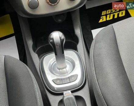 Серый Опель Корса, объемом двигателя 1.2 л и пробегом 112 тыс. км за 5400 $, фото 14 на Automoto.ua