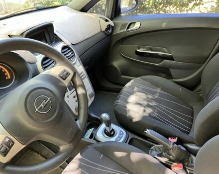 Серый Опель Корса, объемом двигателя 1.2 л и пробегом 102 тыс. км за 5450 $, фото 5 на Automoto.ua