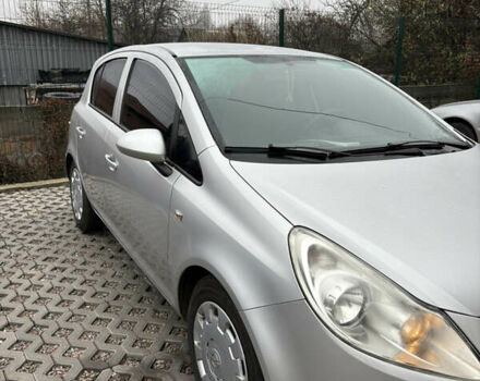 Серый Опель Корса, объемом двигателя 1.25 л и пробегом 215 тыс. км за 5000 $, фото 2 на Automoto.ua