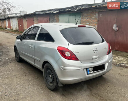 Сірий Опель Корса, об'ємом двигуна 1.2 л та пробігом 200 тис. км за 2300 $, фото 5 на Automoto.ua