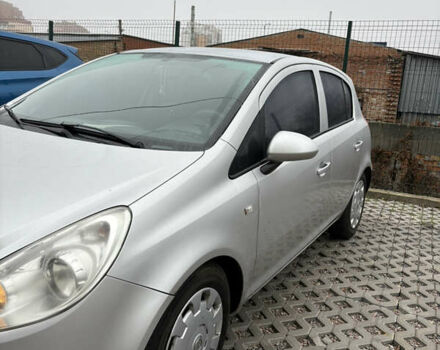 Серый Опель Корса, объемом двигателя 1.25 л и пробегом 215 тыс. км за 5000 $, фото 1 на Automoto.ua