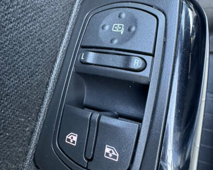 Сірий Опель Корса, об'ємом двигуна 1.4 л та пробігом 199 тис. км за 7350 $, фото 34 на Automoto.ua