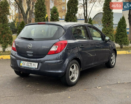Сірий Опель Корса, об'ємом двигуна 1.23 л та пробігом 255 тис. км за 3900 $, фото 3 на Automoto.ua