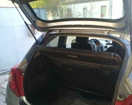 Серый Опель Корса, объемом двигателя 1.2 л и пробегом 130 тыс. км за 5000 $, фото 3 на Automoto.ua