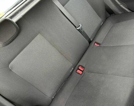 Серый Опель Корса, объемом двигателя 1.2 л и пробегом 198 тыс. км за 4200 $, фото 5 на Automoto.ua