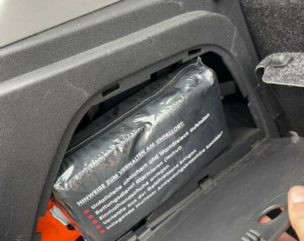 Серый Опель Корса, объемом двигателя 1.2 л и пробегом 181 тыс. км за 4700 $, фото 19 на Automoto.ua