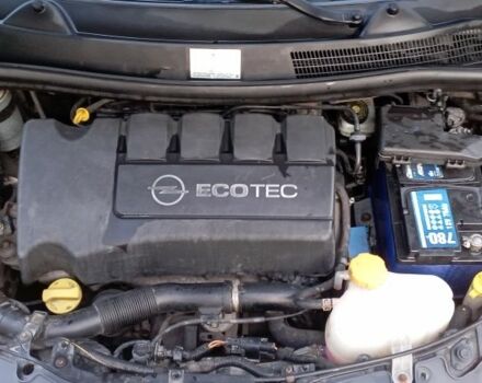 Серый Опель Корса, объемом двигателя 1.2 л и пробегом 330 тыс. км за 3600 $, фото 7 на Automoto.ua