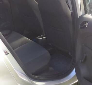 Серый Опель Корса, объемом двигателя 1.3 л и пробегом 327 тыс. км за 5300 $, фото 4 на Automoto.ua