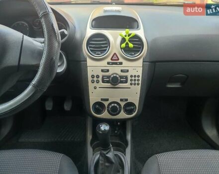 Серый Опель Корса, объемом двигателя 1 л и пробегом 168 тыс. км за 4500 $, фото 13 на Automoto.ua