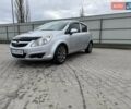 Серый Опель Корса, объемом двигателя 1.2 л и пробегом 300 тыс. км за 4500 $, фото 2 на Automoto.ua