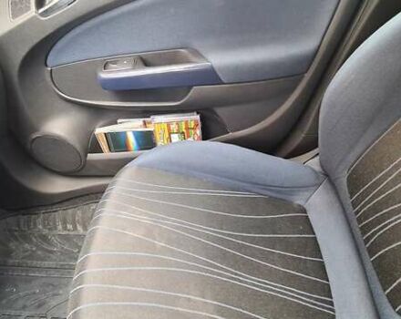 Серый Опель Корса, объемом двигателя 1.4 л и пробегом 139 тыс. км за 6800 $, фото 29 на Automoto.ua