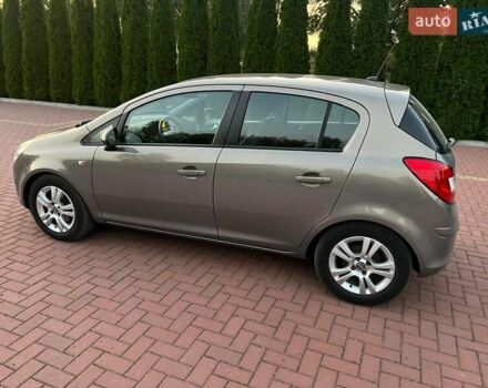 Серый Опель Корса, объемом двигателя 1.3 л и пробегом 148 тыс. км за 6199 $, фото 8 на Automoto.ua