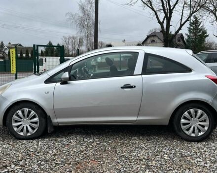 Сірий Опель Корса, об'ємом двигуна 1.3 л та пробігом 265 тис. км за 3999 $, фото 3 на Automoto.ua