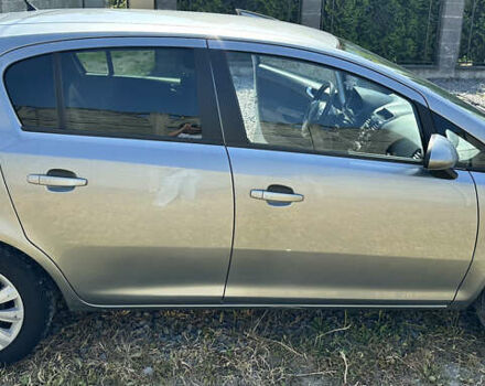 Сірий Опель Корса, об'ємом двигуна 1.23 л та пробігом 215 тис. км за 5700 $, фото 3 на Automoto.ua