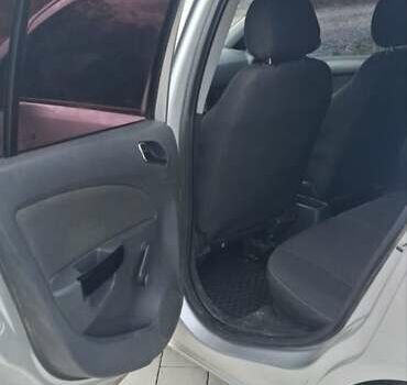 Серый Опель Корса, объемом двигателя 1.3 л и пробегом 242 тыс. км за 4700 $, фото 5 на Automoto.ua