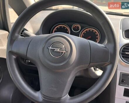 Серый Опель Корса, объемом двигателя 1.23 л и пробегом 117 тыс. км за 4700 $, фото 35 на Automoto.ua