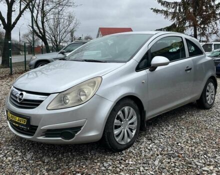 Сірий Опель Корса, об'ємом двигуна 1.3 л та пробігом 265 тис. км за 3999 $, фото 2 на Automoto.ua