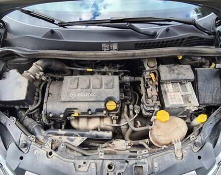 Серый Опель Корса, объемом двигателя 1.4 л и пробегом 139 тыс. км за 6800 $, фото 26 на Automoto.ua